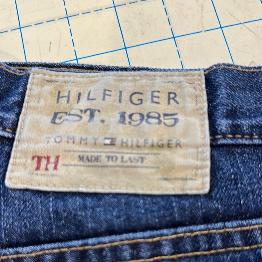 Tommy Hilfiger Blue Denim Bootcut men’s Jeans size 40/32 - Picture 2 of 5